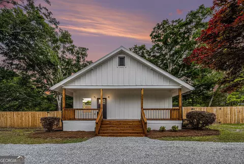 183 Arnco 3rd St, Newnan, GA 30263