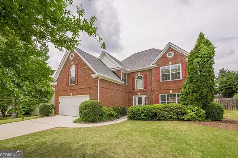 1130 Laurel Cove Dr, Snellville, GA 30078