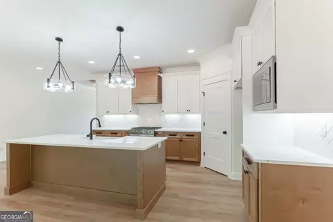 Kitchen - 4731 H D Atha Rd, Covington, GA 30014 photo 1 of 3