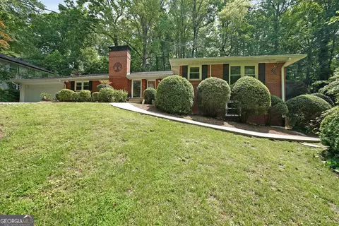 6835 Castleton Dr, Sandy Springs, GA 30328