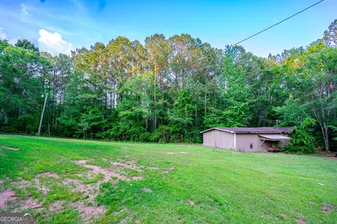 Exterior - 323 Robert Taylor Rd, Lagrange, GA 30240 photo 7 of 7