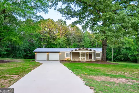 323 Robert Taylor Rd, Lagrange, GA 30240