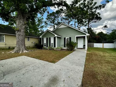 2761 Tyndall Dr, Valdosta, GA 31602