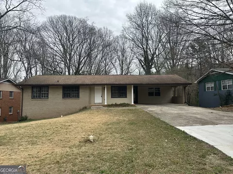 6982 Knollwood Dr, Morrow, GA 30260