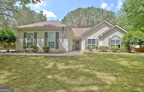 15 Riverside Pkwy, Sharpsburg, GA 30277
