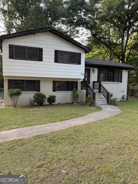 554 Windsor Dr, Forest Park, GA 30297