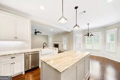 Kitchen - 135 Broadleaf Dr, Macon, GA 31210 photo 4 of 4
