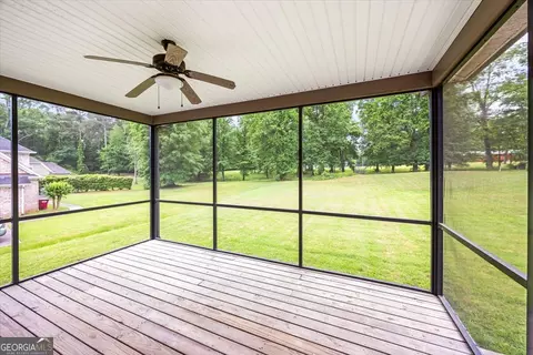 Exterior - 135 Broadleaf Dr, Macon, GA 31210 photo 5 of 9
