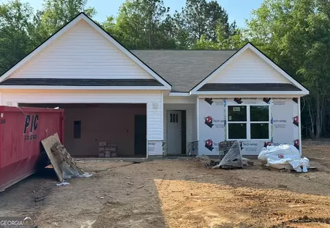 126 Allan Green Dr, Gray, GA 31032
