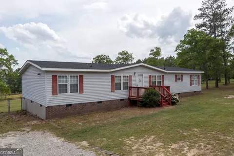 800 Sarah Hill Cir, Lizella, GA 31052