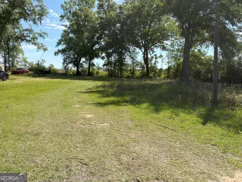 810 Betty St, Sandersville, GA 31082