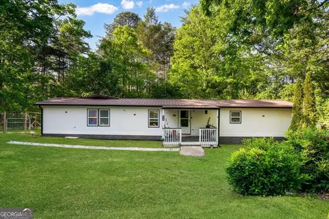 210 Church St, Epworth, GA 30541