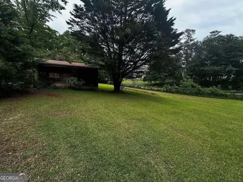 331 Old Hoods Mill Rd, Commerce, GA 30529 photo 4