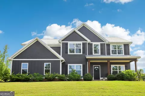 2172 Smokey Rd, Newnan, GA 30263