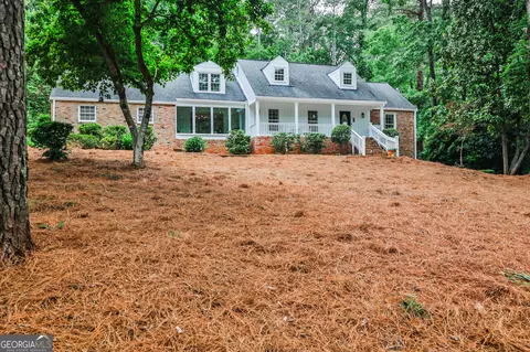 2244 Deer Ridge Dr, Stone Mountain, GA 30087