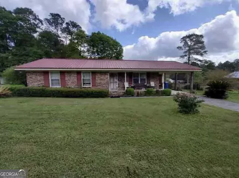 902 Palm Dr, Dublin, GA 31021