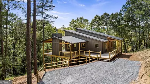 418 Windy Trl, Blue Ridge, GA 30513