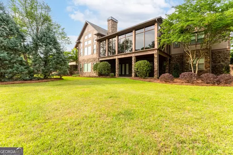 350 Greystone Dr, Milledgeville, GA 31061
