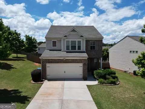 1369 Star Water Dr, Lawrenceville, GA 30045