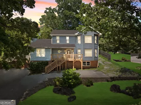 6942 Cottonwood Trl, Riverdale, GA 30296