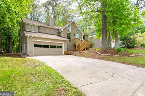 2445 Deerfield Dr NW, Kennesaw, GA 30144