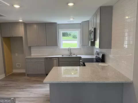 Kitchen - 114 Cedar St, Lagrange, GA 30240 photo 1 of 3