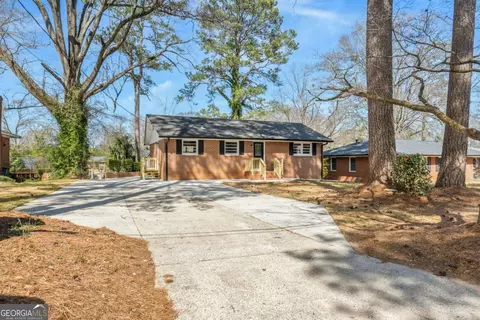 1325 S Cherokee Ave, Griffin, GA 30224