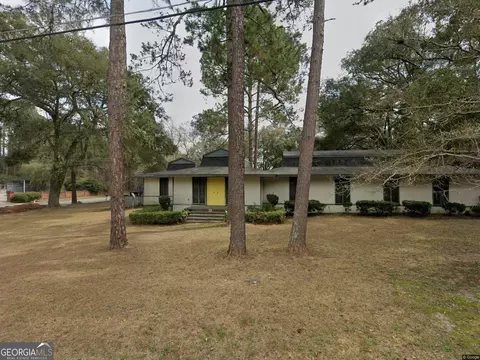 809 5th Ave, Eastman, GA 31023