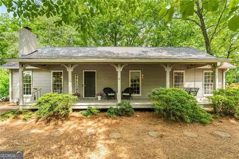 258 Lancaster Cir, Marietta, GA 30066