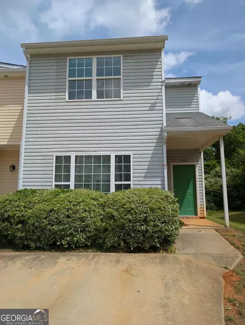 1745 Carrington Dr, Griffin, GA 30224