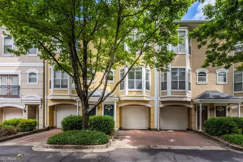 375 Highland Ave NE #913, Atlanta, GA 30312