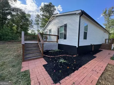 127 Christmas Tree Rd, Homer, GA 30547