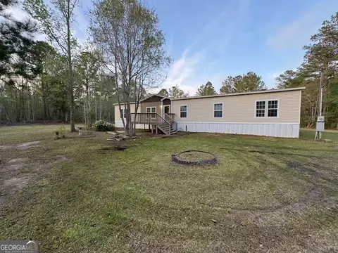 1275 Burnsed Rd, Pembroke, GA 31321