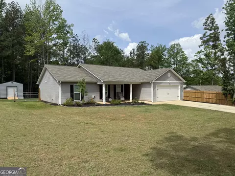 905 Stag Run Dr, Mansfield, GA 30055