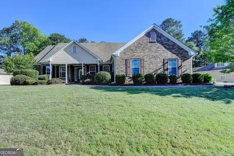 1550 Misty Valley Dr, Lawrenceville, GA 30045