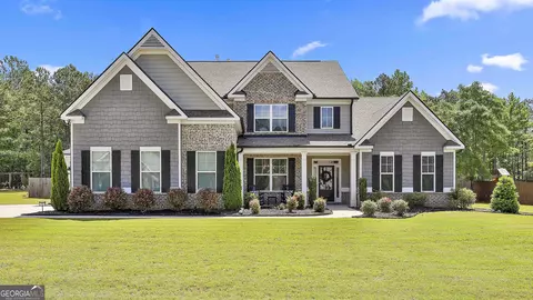 70 Peppertree Dr, Newnan, GA 30265