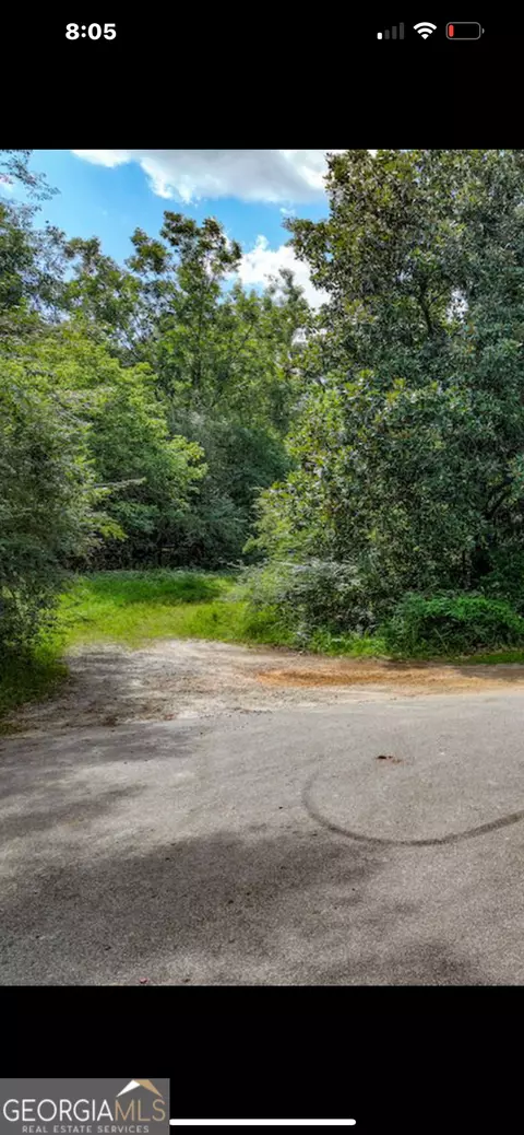 300 Calhoun Rd, Griffin, GA 30224