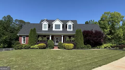 5945 Bannister Rd, Cumming, GA 30028