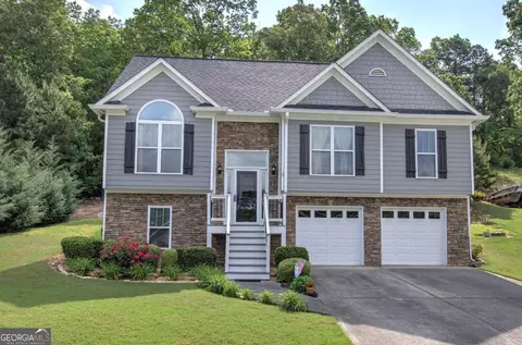 20 Spruce St NE, White, GA 30184
