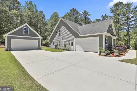 Exterior - 120 Laurel Forest Dr, Tyrone, GA 30290 photo 5 of 19
