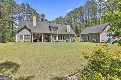 Exterior - 120 Laurel Forest Dr, Tyrone, GA 30290 photo 12 of 19