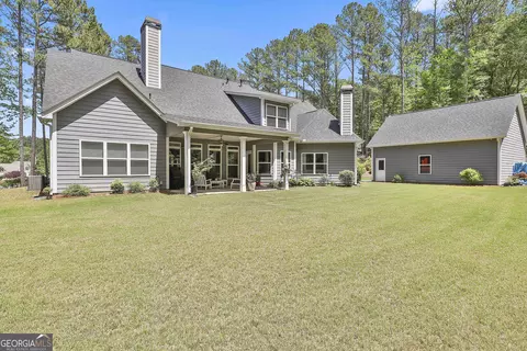 Exterior - 120 Laurel Forest Dr, Tyrone, GA 30290 photo 11 of 19