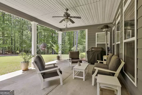 Exterior - 120 Laurel Forest Dr, Tyrone, GA 30290 photo 8 of 19