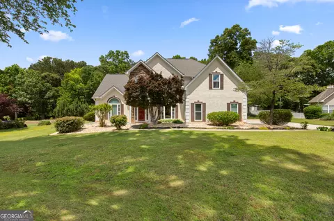 115 Roscommon Ct, Tyrone, GA 30290