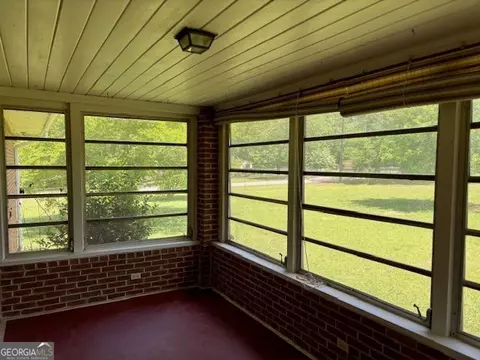 Exterior - 18 North Ave, Hampton, GA 30228 photo 3 of 11