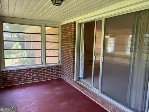 Exterior - 18 North Ave, Hampton, GA 30228 photo 2 of 11