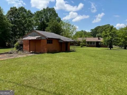 Exterior - 18 North Ave, Hampton, GA 30228 photo 5 of 11