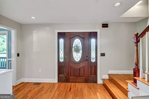 Entry Way - 1362 We King Rd, Commerce, GA 30530 photo 1 of 5