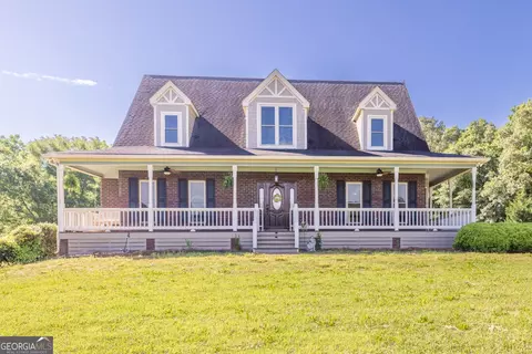 1362 We King Rd, Commerce, GA 30530
