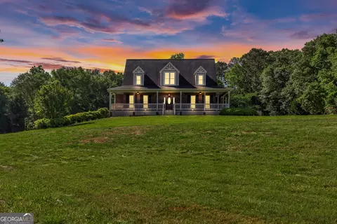 Exterior - 1362 We King Rd, Commerce, GA 30530 photo 2 of 19